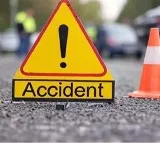 Andhra Pradesh Accident Car Hits Auto Kills four