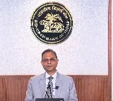RBI to raise gold loan-to-value ratio to 85 pc for small borrowers