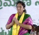 Minister Savitha throws bouquet back at official video goes viral