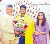 Chandrababu Naidu Congratulates Narayana JEE Advanced Rankers