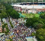 Sunil Gavaskar Reacts to Bangalore Stampede Tragedy