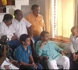 Karnataka BJP leaders visit stampede victim’s parents, assure justice