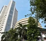 Indian Stock Market Ends Flat Amid IT Stock Buying