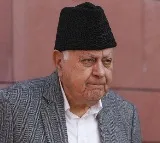 Farooq Abdullah Moved to Tears by Kashmir Railway Connectivity