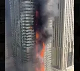 Marina Pinnacle Dubai 67 Story Building Fire Thousands Evacuated