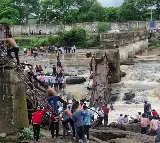 Pune Bridge Collapse Four Dead PM Modi Speaks to Fadnavis