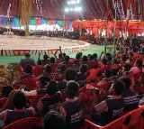 Actor Priyamani, PETA India treat Chennai children to magical animal-free circus experience