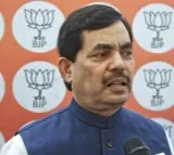Spreading Pak propaganda: BJP slams Cong for criticising Centre over Prez Trump-Munir meeting