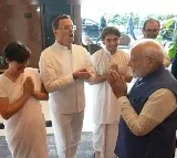 PM Narendra Modi Welcomed With Gayatri Mantra In Croatia