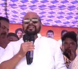 Konda Murali Remarks Spark Controversy in Warangal Congress