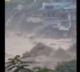 Himachal Pradesh Floods Parvati River Overflows Landslides Disrupt Highway