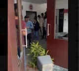 Mahaa News Office Attacked Political Leaders Visit