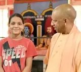 Yogi Adityanath Promises Education Support to Pankhuri Tripathi