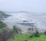 Foreign Boat Found on Maharashtra Coast Sparks High Alert