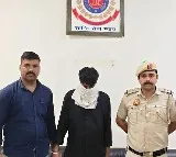 Delhi Crime Wife Orchestrates Phone Theft to Hide Affair