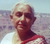 Manisha Koirala pays an emotional tribute to her grandmother, recalls life lessons she learned from her