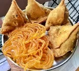 Warning boards for samosas & jalebis: A big step to curb obesity in India, say experts