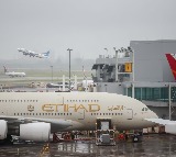 Etihad Airways Alerts Pilots on Boeing 787 Fuel Switches