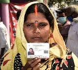 UIDAI Aadhar Deactivation Numbers Questioned