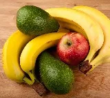 Cholesterol Reduce with These Four Fruits