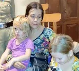 Nina Kutina Russian woman boyfriend Dror Goldstennin arrives from Israel
