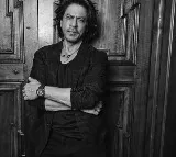 Mamata Banerjee is ‘worried’ for ‘brother’ SRK after he suffers muscle injury