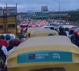 Bangalore traffic viral post friend in Dubai I am still stuck