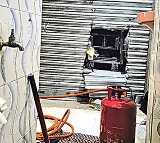 Suryapet Theft 8 kg Gold Stolen From Jewellery Store