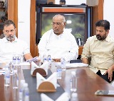 Congress leadership backs Telangana model of social justice at national level (Lead)