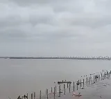 Dhavaleswaram Godavari River Flood Fury Video