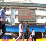 Indian stock market settles in negative territory amid selling pressure, FII outflow