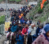 Amarnath Yatra crosses 4 lakh mark, J&K L-G calls it 'miracle'