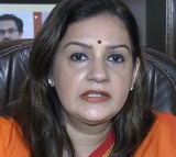 'Incorrect, unacceptable, offensive': Priyanka Chaturvedi slams Trump's 'Dead economy' remark on India