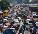 Rakhi Festival Effect Heavy Traffic Jam on Hyderabad Vijayawada Highway