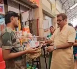 Varanasi: Kashi Vishwanath temple bans plastic; move welcomed by devotees, local shopkeepers