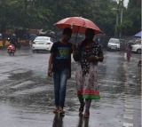Heavy rain lashes Telangana, red alert for entire state