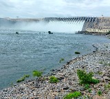 Nagarjuna Sagar receives water surge tourist influx