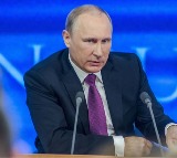 Vladimir Putin Speaks English After Trump Meeting