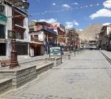Bollywood film unit hit by food poisoning in Leh, over 100 members admitted to hospital