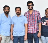 ప్రముఖ నిర్మాత బన్నీ వాస్ చేతుల మీదుగా ‘బరాబర్ ప్రేమిస్తా’ నుంచి ‘గుంజి గుంజి’ అంటూ సాగే పాట విడుదల