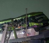 All 582 passengers stuck in Mumbai Monorail rescued, MMRDA to probe incident (Lead)