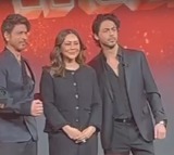 Shah Rukh Khan reveals how soon he will recover from his injury