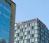Foxconn Sends Hundreds of Chinese Engineers Back Home Again