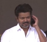 Actor Vijay Emotional at Tamilaga Vettri Kazhagam Meeting