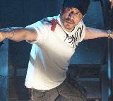 Shah Rukh Khan tells Farah Khan: You should apologise