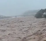 Pakistan Floods India to Release Dam Water Hundreds of Thousands Evacuated