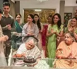 Saaniya Chandok Attends Sachin Tendulkars Family Function With Arjun Pictures Go Viral