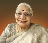 Allu Arjun Emotional Post on Grandmother Allu Kanakaratnam Death