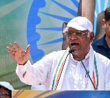 Mallikarjun Kharge accuses Modi of theft