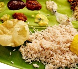 26-course 'Sadhya' on plantain leaf is the star of Thiru Onam